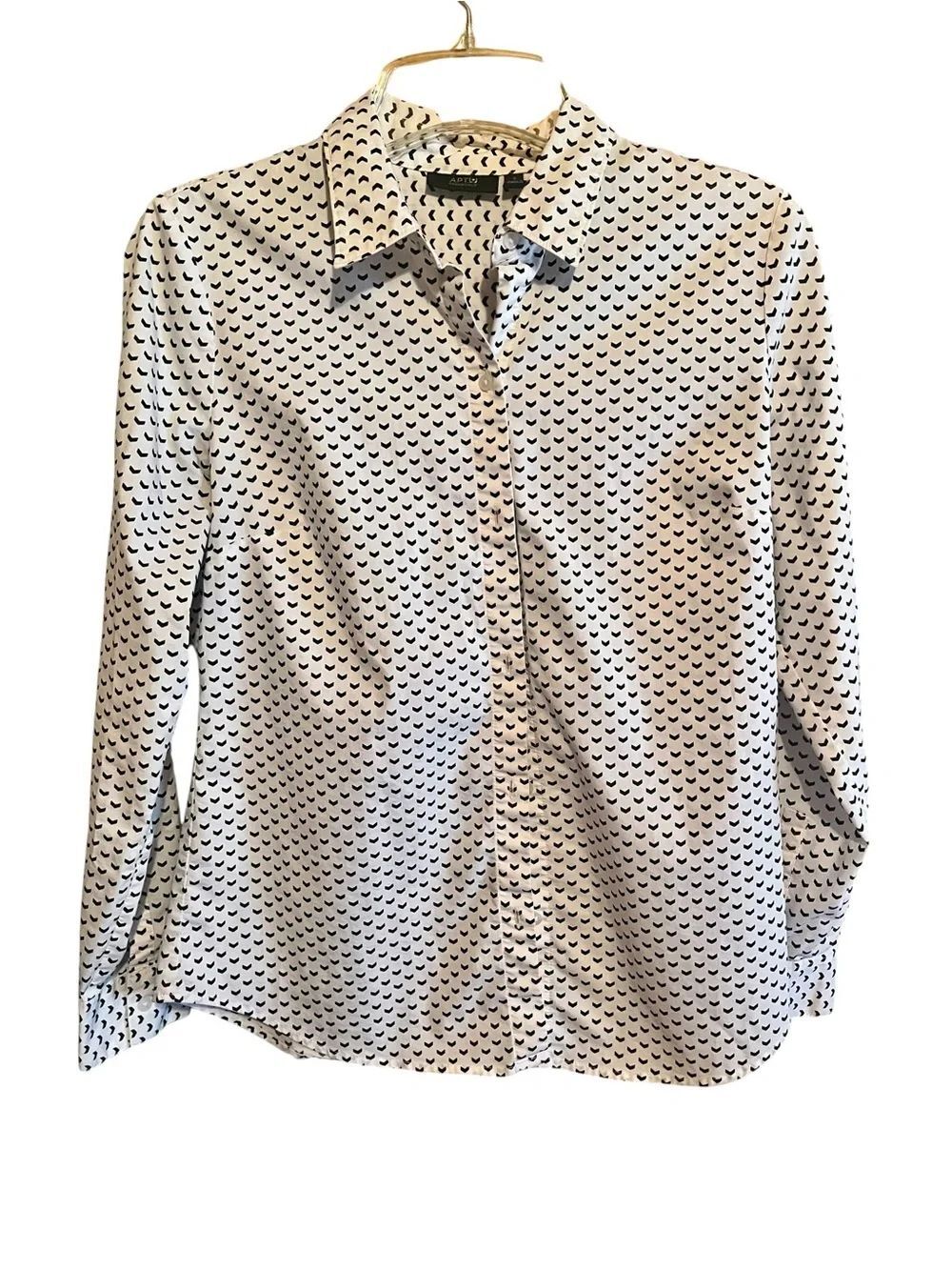 Apt 9 blouse